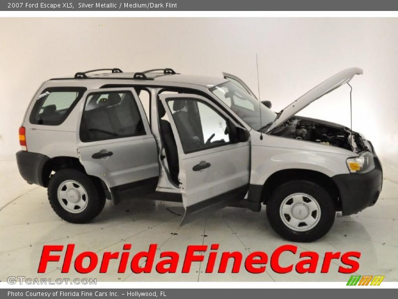 Silver Metallic / Medium/Dark Flint 2007 Ford Escape XLS