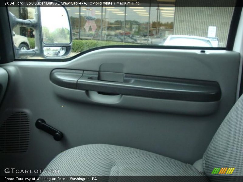 Oxford White / Medium Flint 2004 Ford F350 Super Duty XL Crew Cab 4x4