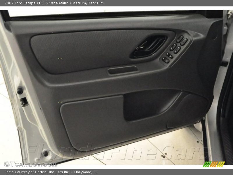 Silver Metallic / Medium/Dark Flint 2007 Ford Escape XLS