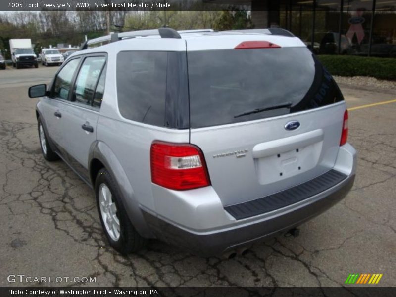 Silver Frost Metallic / Shale 2005 Ford Freestyle SE AWD