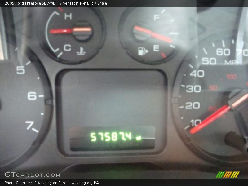 Silver Frost Metallic / Shale 2005 Ford Freestyle SE AWD