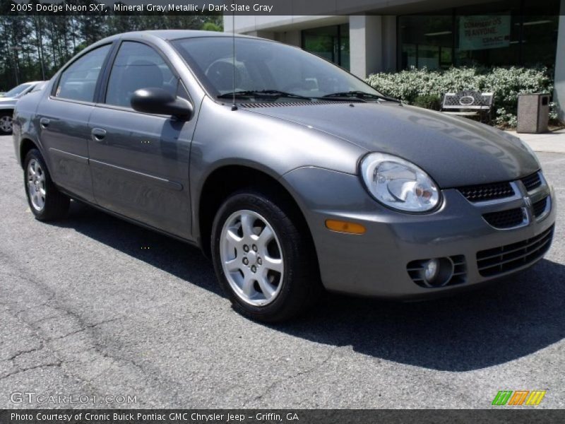 Mineral Gray Metallic / Dark Slate Gray 2005 Dodge Neon SXT