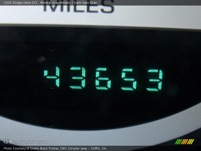Mineral Gray Metallic / Dark Slate Gray 2005 Dodge Neon SXT