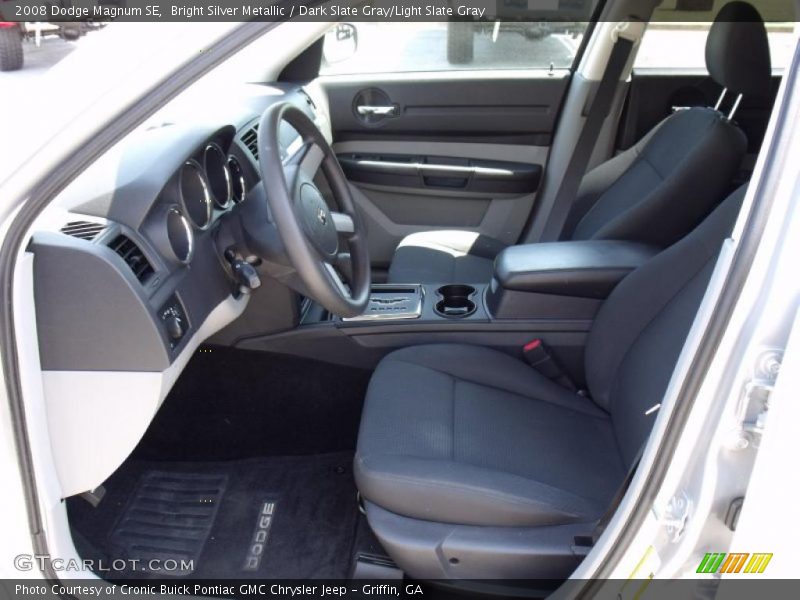 Bright Silver Metallic / Dark Slate Gray/Light Slate Gray 2008 Dodge Magnum SE