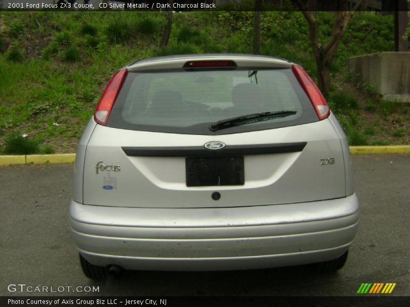 CD Silver Metallic / Dark Charcoal Black 2001 Ford Focus ZX3 Coupe