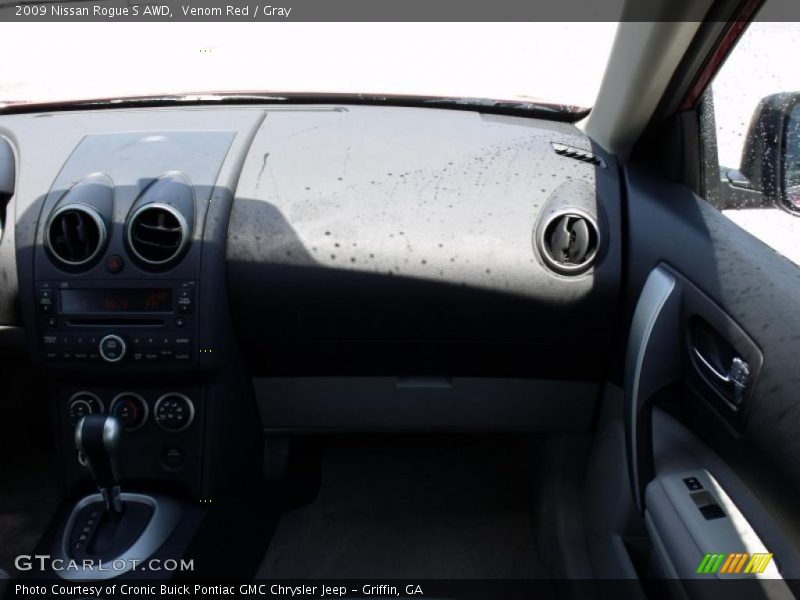 Venom Red / Gray 2009 Nissan Rogue S AWD