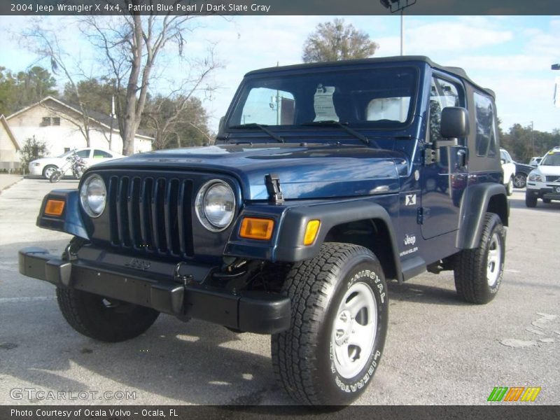 Patriot Blue Pearl / Dark Slate Gray 2004 Jeep Wrangler X 4x4