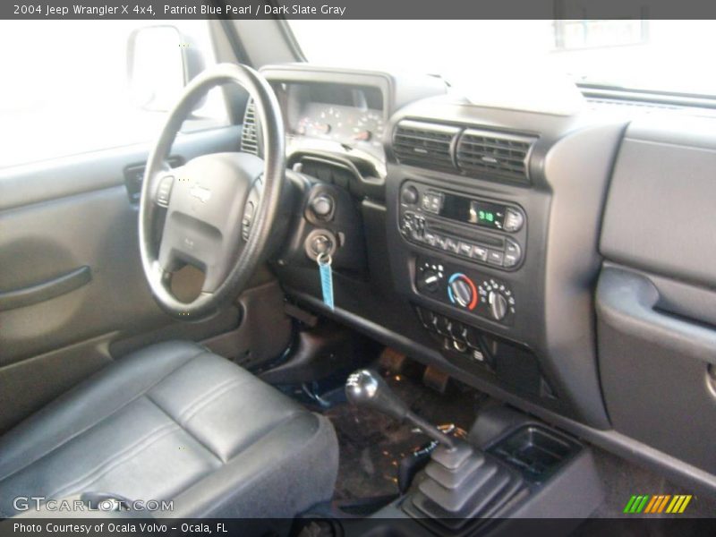 Patriot Blue Pearl / Dark Slate Gray 2004 Jeep Wrangler X 4x4