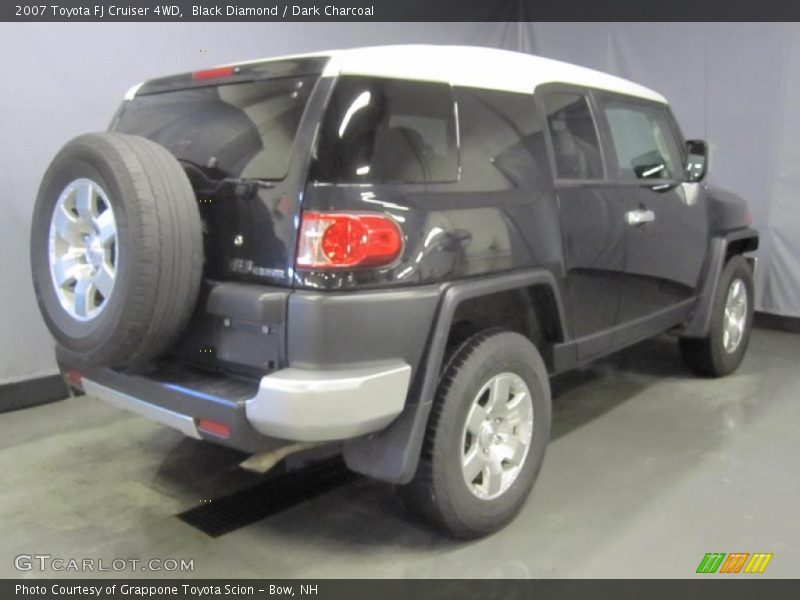 Black Diamond / Dark Charcoal 2007 Toyota FJ Cruiser 4WD