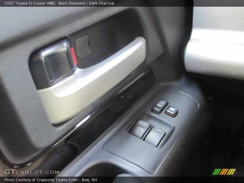 Black Diamond / Dark Charcoal 2007 Toyota FJ Cruiser 4WD