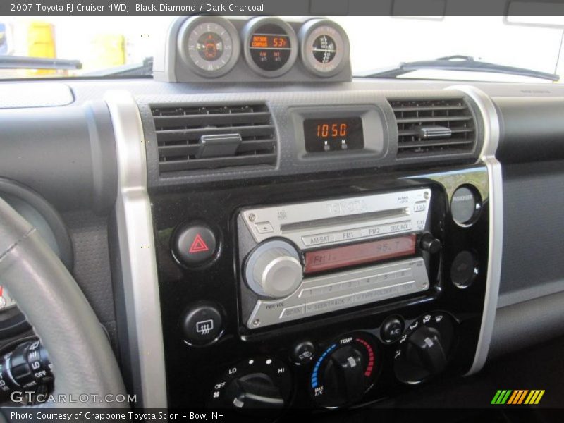 Black Diamond / Dark Charcoal 2007 Toyota FJ Cruiser 4WD