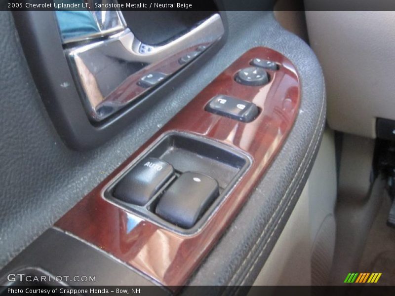 Sandstone Metallic / Neutral Beige 2005 Chevrolet Uplander LT