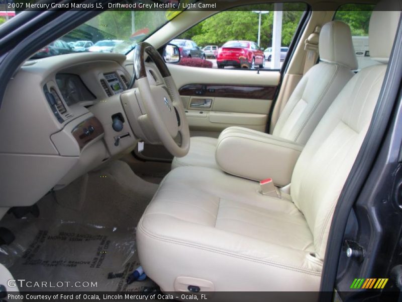 Front Seat of 2007 Grand Marquis LS