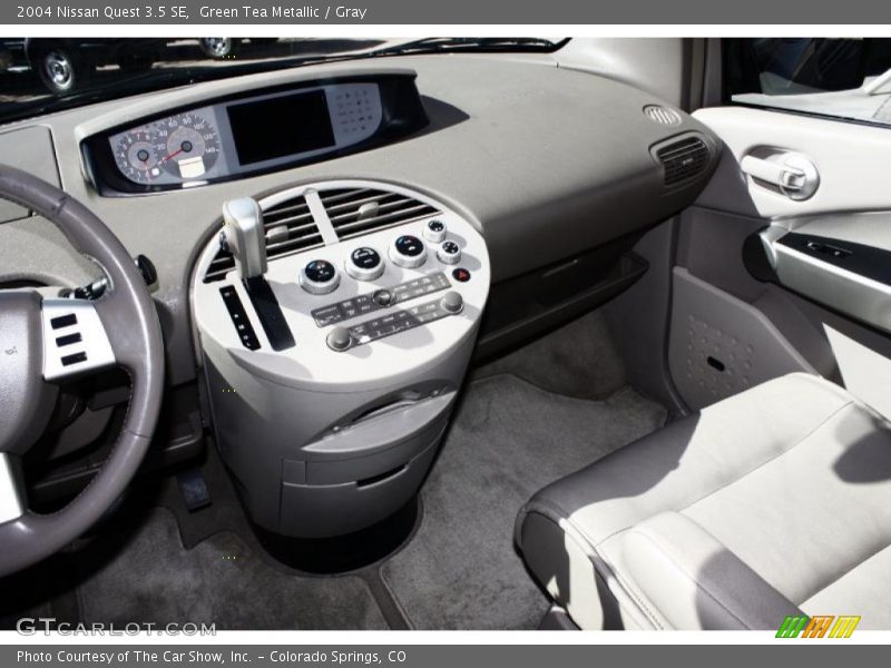 Green Tea Metallic / Gray 2004 Nissan Quest 3.5 SE
