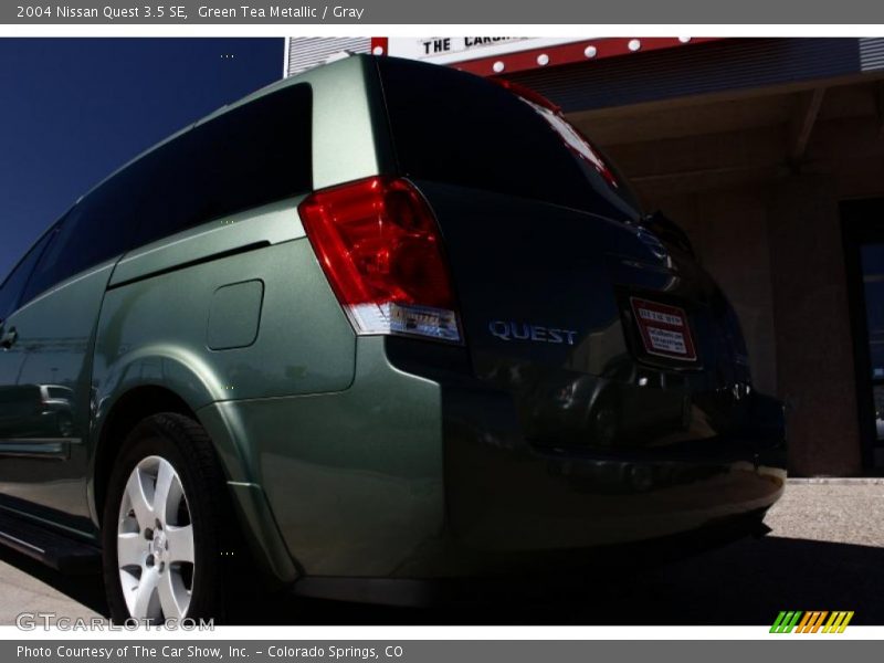 Green Tea Metallic / Gray 2004 Nissan Quest 3.5 SE