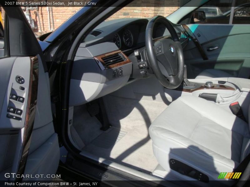 Jet Black / Grey 2007 BMW 5 Series 530xi Sedan