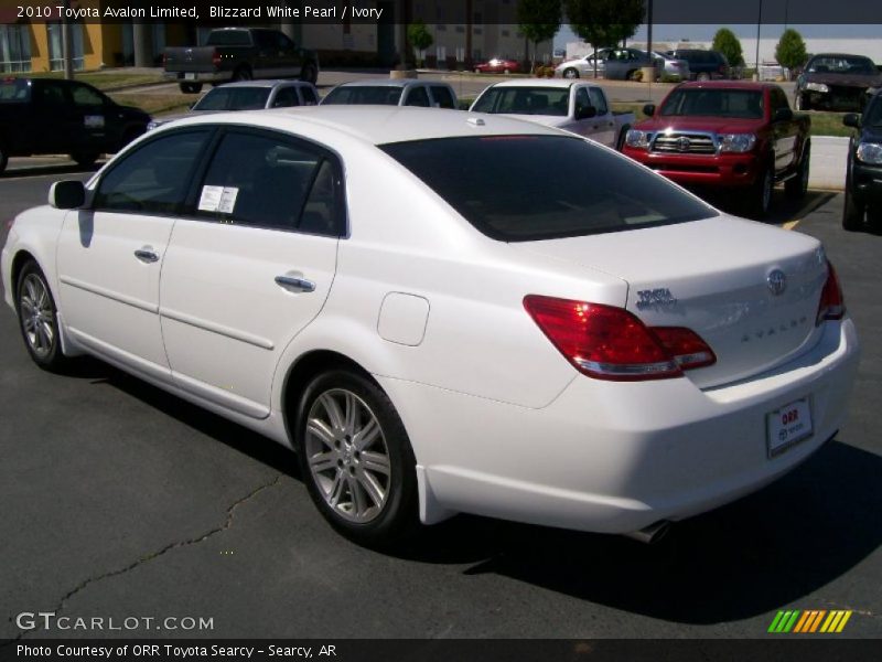 Blizzard White Pearl / Ivory 2010 Toyota Avalon Limited