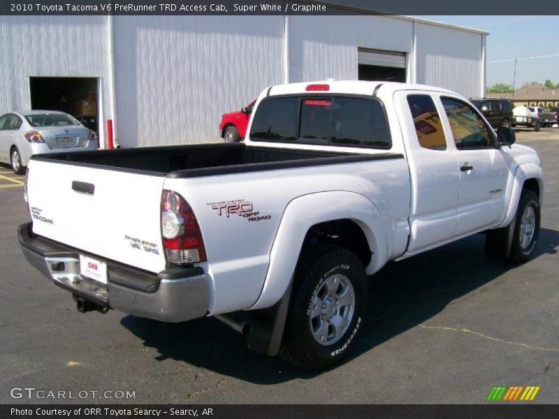 Super White / Graphite 2010 Toyota Tacoma V6 PreRunner TRD Access Cab