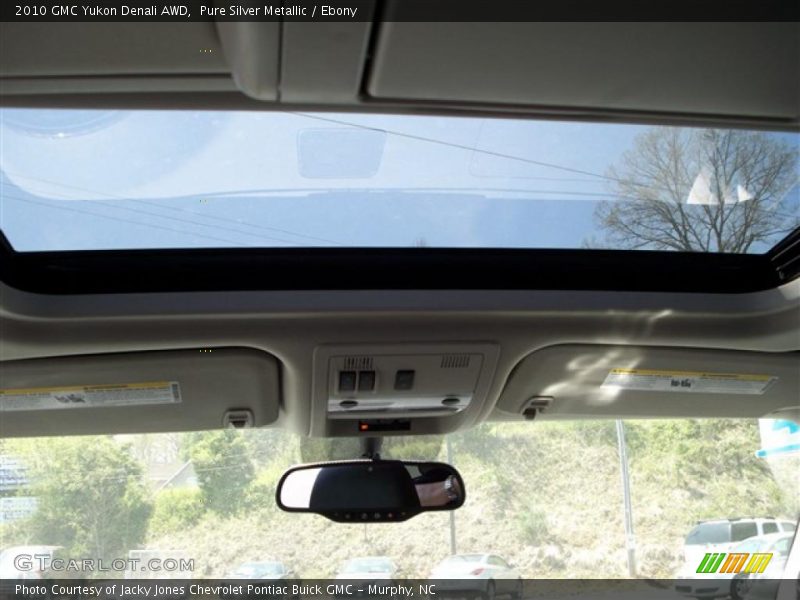 Pure Silver Metallic / Ebony 2010 GMC Yukon Denali AWD