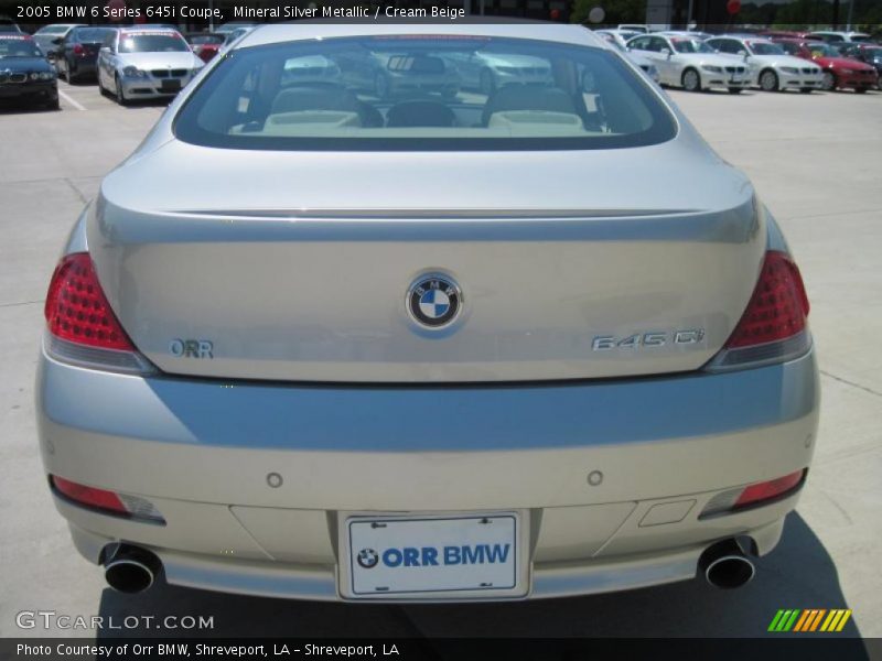 Mineral Silver Metallic / Cream Beige 2005 BMW 6 Series 645i Coupe