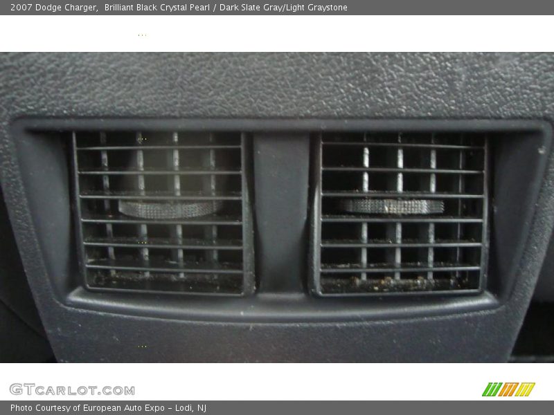 Brilliant Black Crystal Pearl / Dark Slate Gray/Light Graystone 2007 Dodge Charger