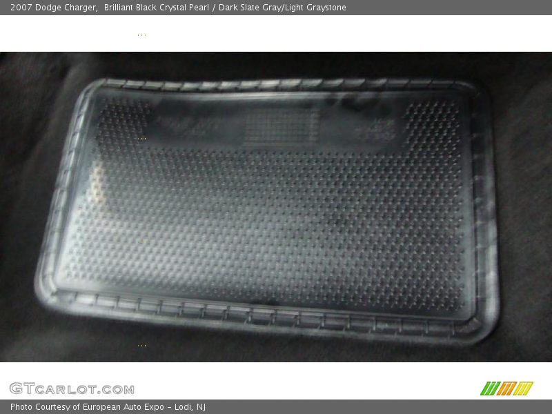 Brilliant Black Crystal Pearl / Dark Slate Gray/Light Graystone 2007 Dodge Charger