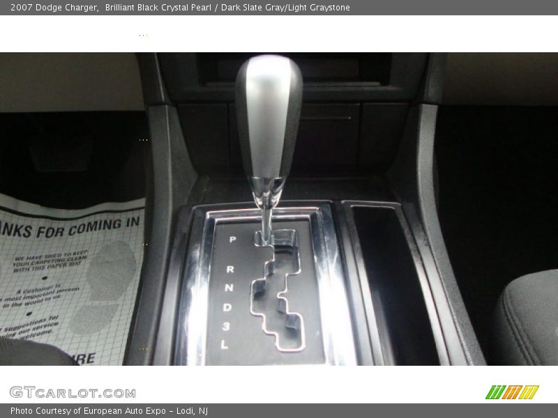 Brilliant Black Crystal Pearl / Dark Slate Gray/Light Graystone 2007 Dodge Charger