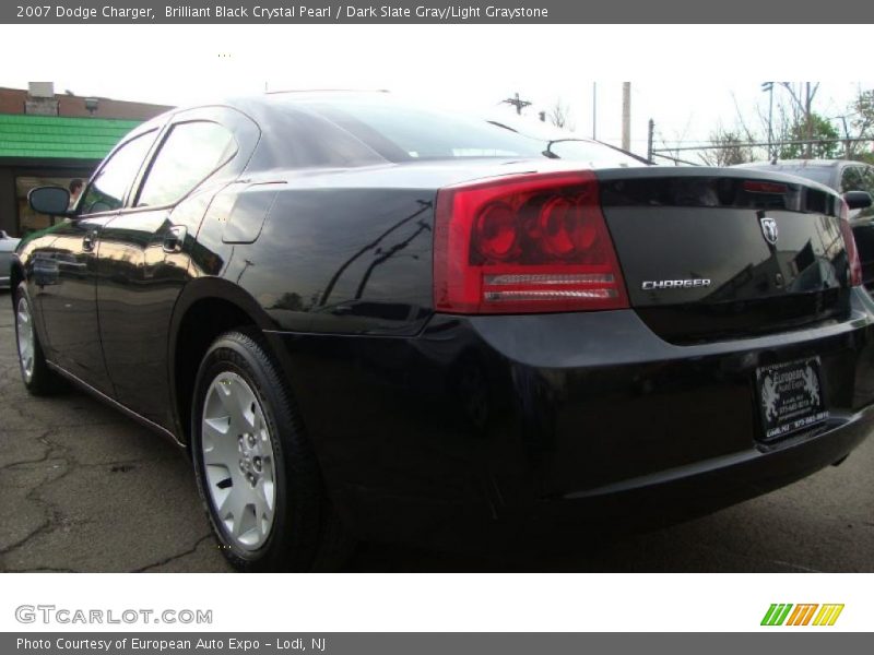 Brilliant Black Crystal Pearl / Dark Slate Gray/Light Graystone 2007 Dodge Charger