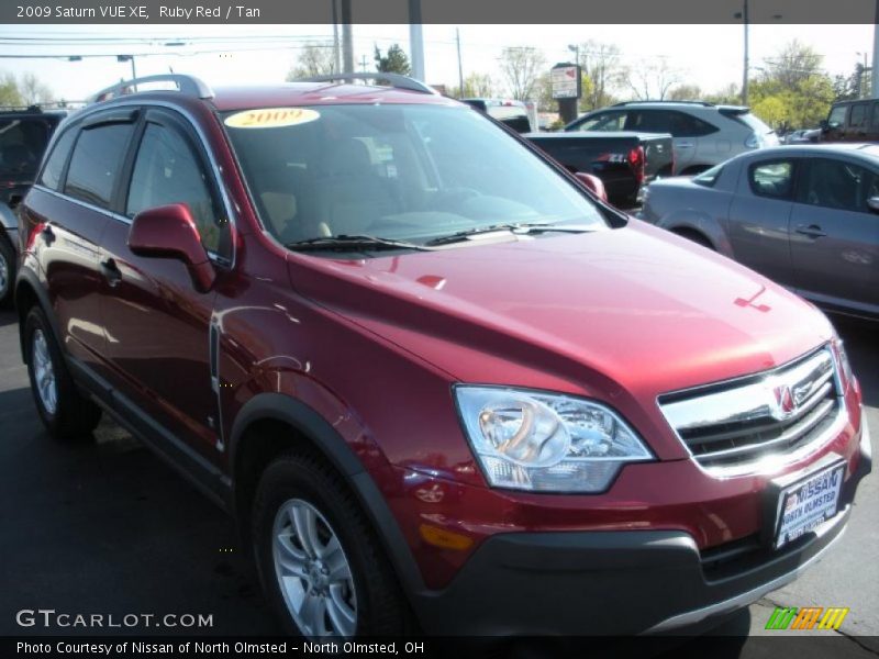 Ruby Red / Tan 2009 Saturn VUE XE