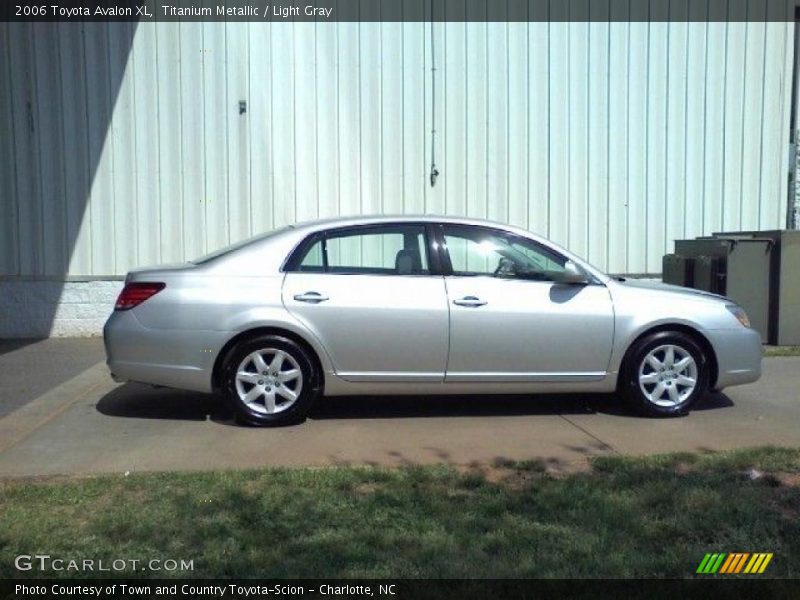 Titanium Metallic / Light Gray 2006 Toyota Avalon XL