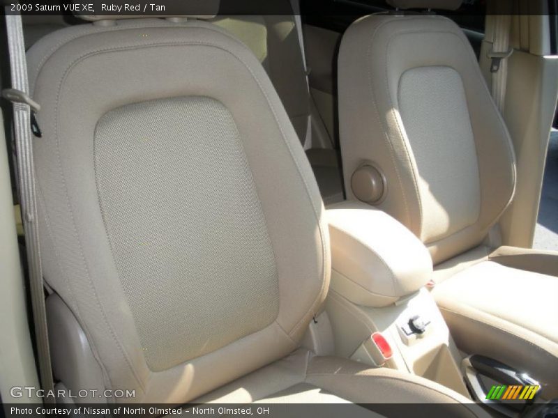 Ruby Red / Tan 2009 Saturn VUE XE
