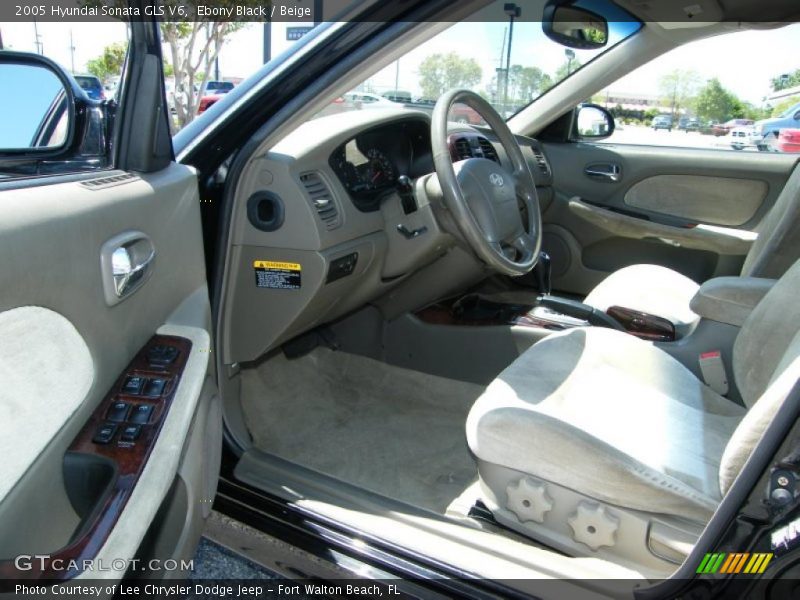 Ebony Black / Beige 2005 Hyundai Sonata GLS V6