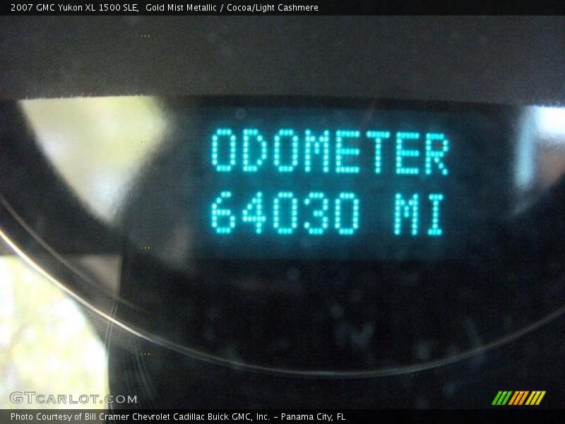 Gold Mist Metallic / Cocoa/Light Cashmere 2007 GMC Yukon XL 1500 SLE