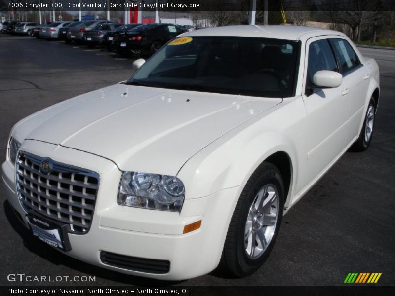 Cool Vanilla / Dark Slate Gray/Light Graystone 2006 Chrysler 300