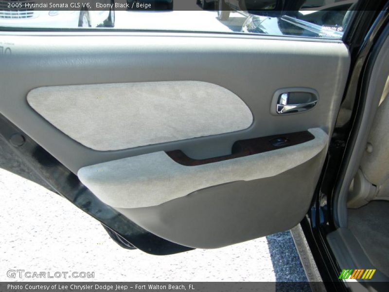 Ebony Black / Beige 2005 Hyundai Sonata GLS V6