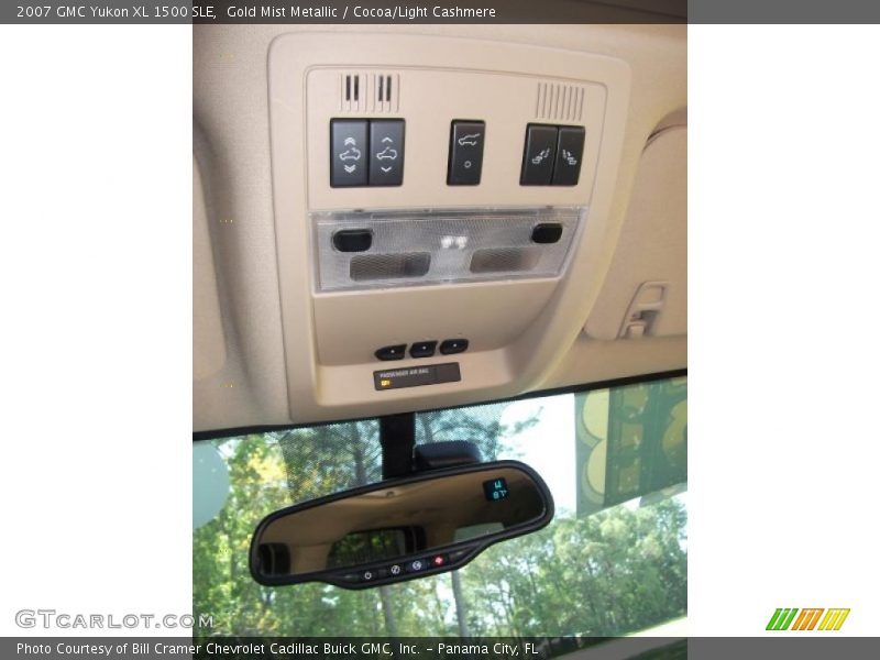 Gold Mist Metallic / Cocoa/Light Cashmere 2007 GMC Yukon XL 1500 SLE