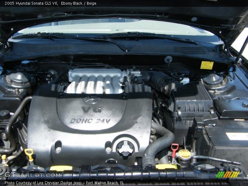 Ebony Black / Beige 2005 Hyundai Sonata GLS V6