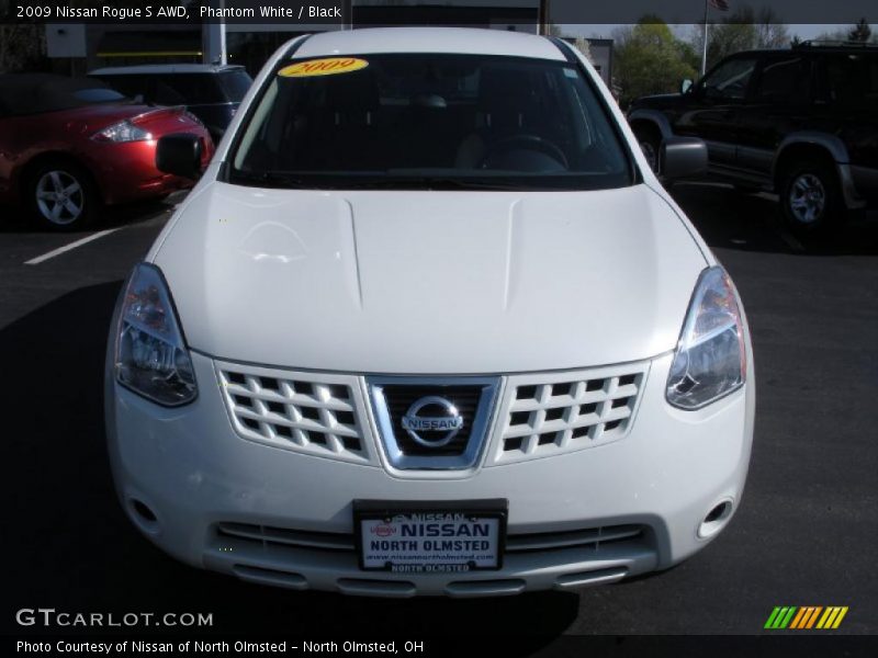 Phantom White / Black 2009 Nissan Rogue S AWD