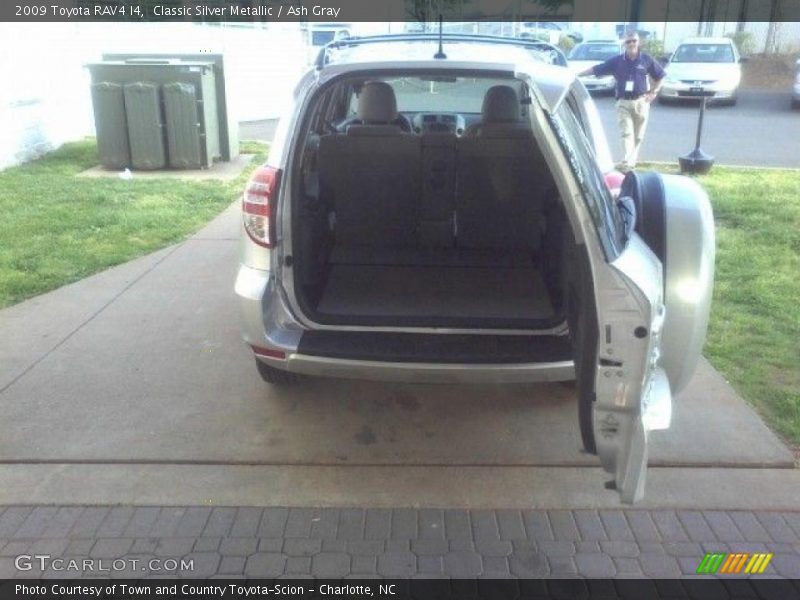 Classic Silver Metallic / Ash Gray 2009 Toyota RAV4 I4