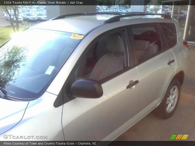 Classic Silver Metallic / Ash Gray 2009 Toyota RAV4 I4