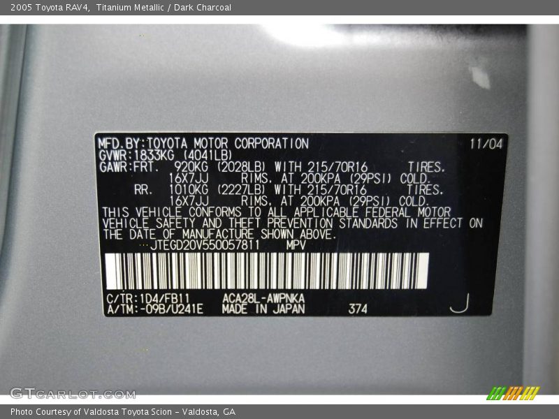 Titanium Metallic / Dark Charcoal 2005 Toyota RAV4