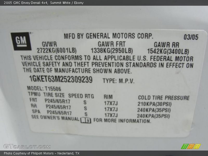 Summit White / Ebony 2005 GMC Envoy Denali 4x4