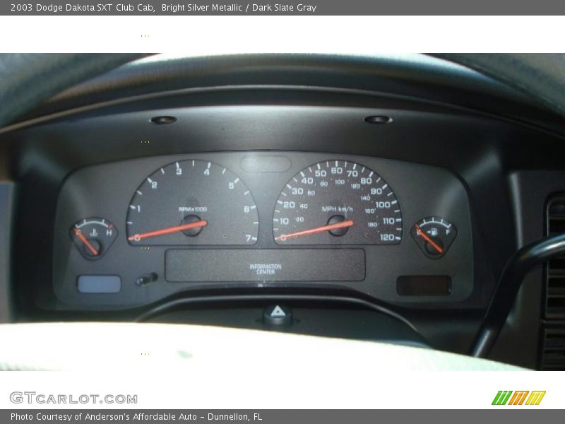 Bright Silver Metallic / Dark Slate Gray 2003 Dodge Dakota SXT Club Cab