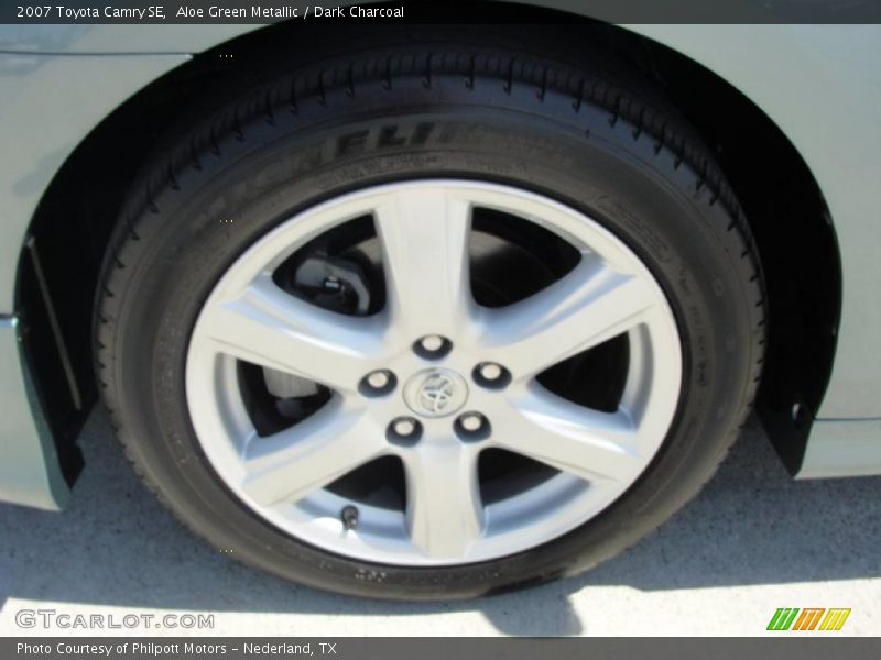 Aloe Green Metallic / Dark Charcoal 2007 Toyota Camry SE