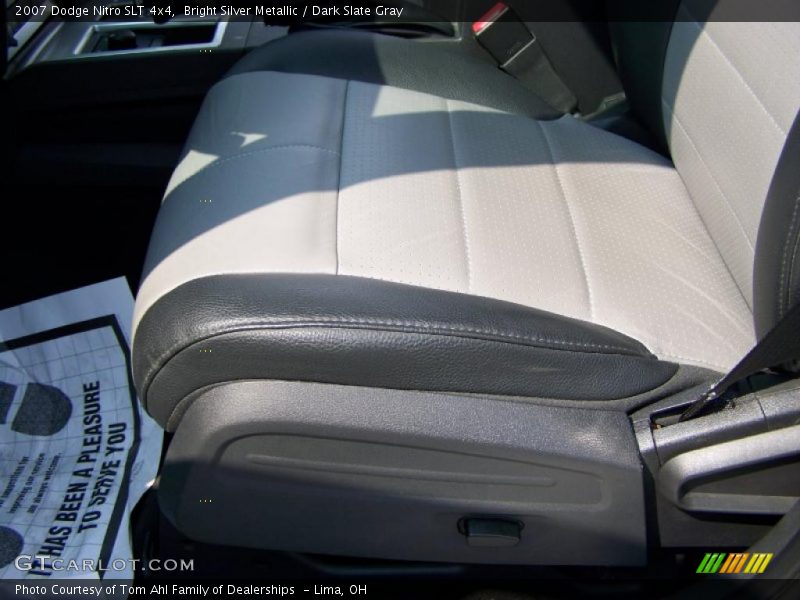 Bright Silver Metallic / Dark Slate Gray 2007 Dodge Nitro SLT 4x4