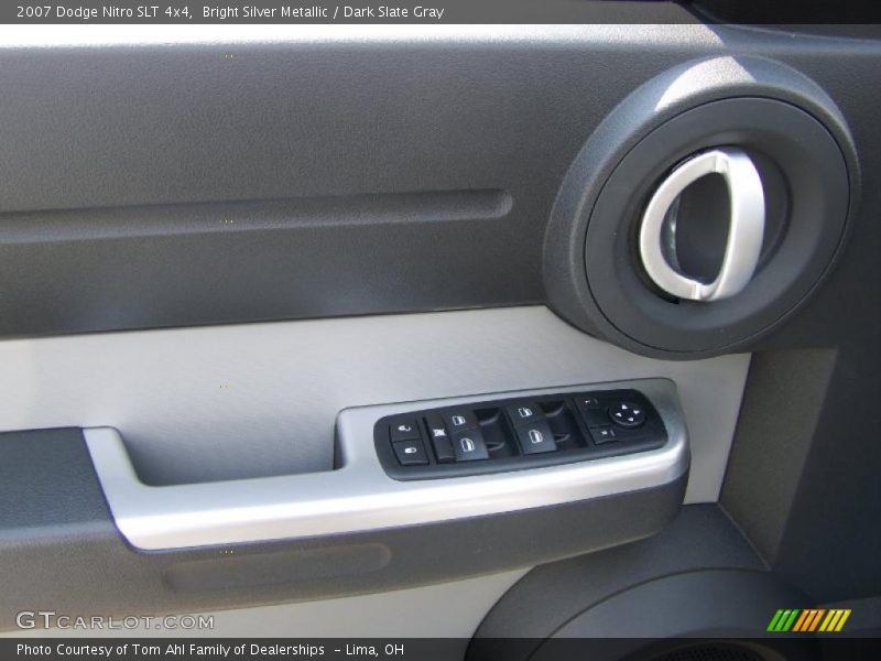 Bright Silver Metallic / Dark Slate Gray 2007 Dodge Nitro SLT 4x4