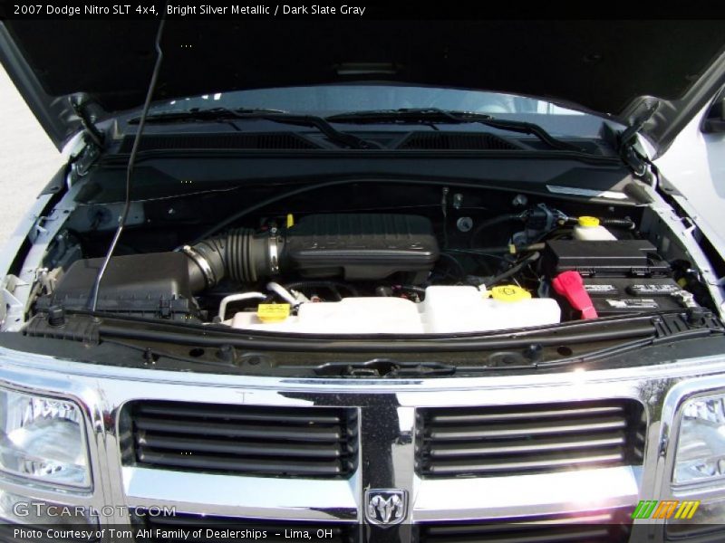 Bright Silver Metallic / Dark Slate Gray 2007 Dodge Nitro SLT 4x4