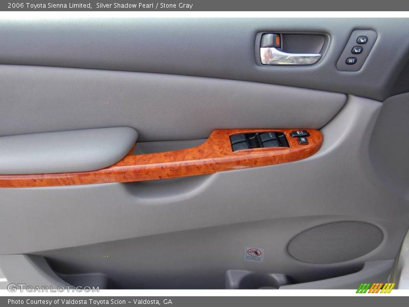 Silver Shadow Pearl / Stone Gray 2006 Toyota Sienna Limited