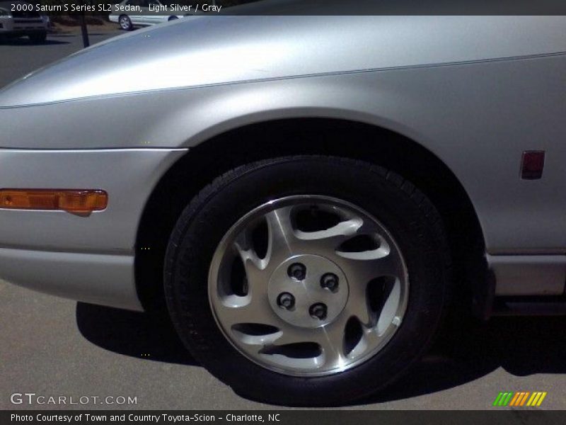 Light Silver / Gray 2000 Saturn S Series SL2 Sedan