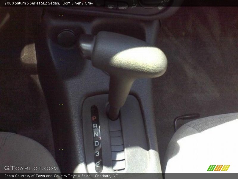 Light Silver / Gray 2000 Saturn S Series SL2 Sedan